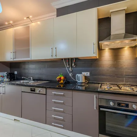 Ismay By Interhome Tavira