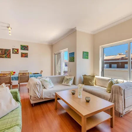 Ismay By Interhome * タヴィラ